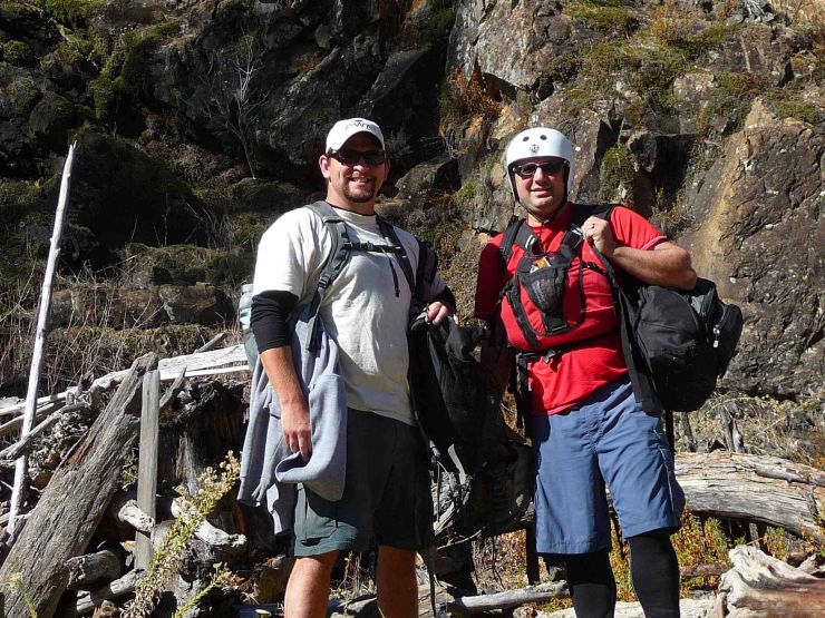 photo of a graduate student and Professor Pasternack